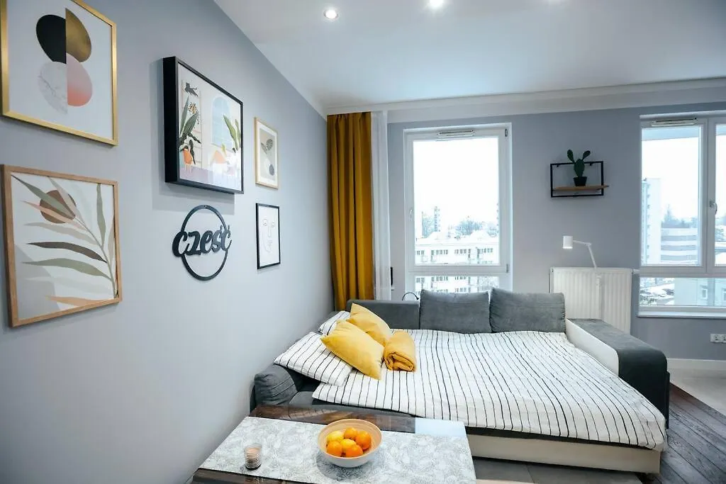 Modern, Spacious Apartment With Garage And Balcony ワルシャワ 0*,